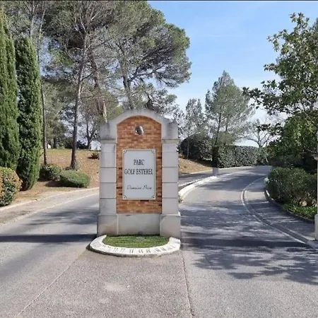 Chez K&d Studioterra Saint-Raphael (Var)